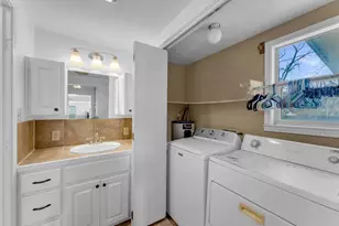 703 N Pierce St, Burnet, TX 78611 - Photo 12