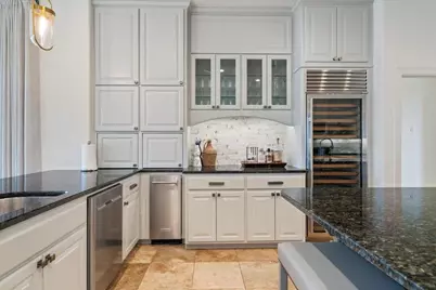 24729 Travis Lakeside Cv, Spicewood, TX 78669 - Photo 10