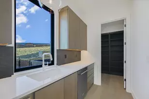 105 Via Roma Ct, Horseshoe Bay, TX 78657 - Photo 14