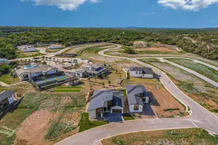 105 Via Roma Ct, Horseshoe Bay, TX 78657 - Photo 32