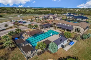 105 Via Roma Ct, Horseshoe Bay, TX 78657 - Photo 36