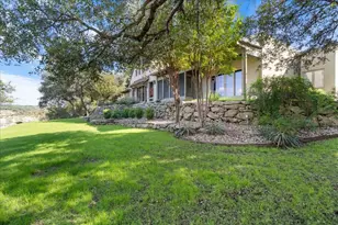 24736 NE Travis Lakeside Cv Circle, Spicewood, TX 78669 - Photo 12