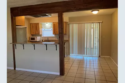 713 N Rhomberg, Burnet, TX 78611 - Photo 4