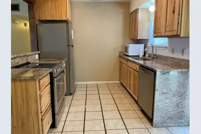 713 N Rhomberg, Burnet, TX 78611 - Photo 8