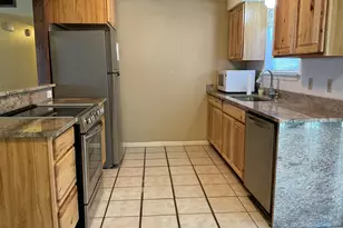 713 N Rhomberg, Burnet, TX 78611 - Photo 8