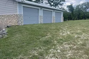 138 Suzann Ln, Burnet, TX 78611 - Photo 32