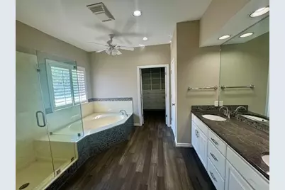 407 Quick Silver, Horseshoe Bay, TX 78657 - Photo 20