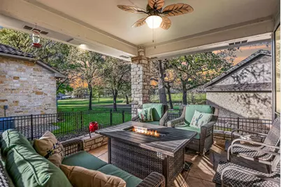 501 Sombrero, Horseshoe Bay, TX 78657 - Photo 2