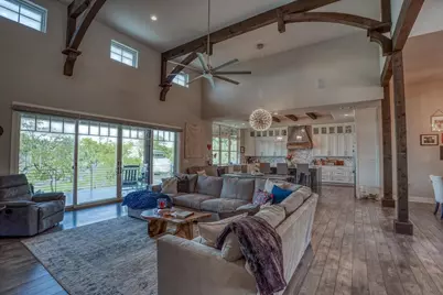 3212 Packsaddle Dr, Horseshoe Bay, TX 78657 - Photo 10