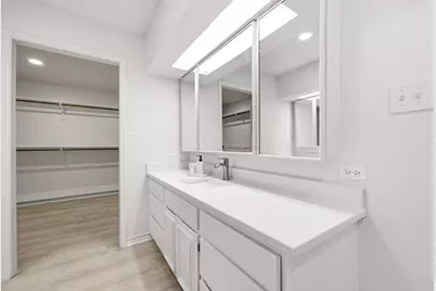 203 Longhorn, Horseshoe Bay, TX 78657 - Photo 18