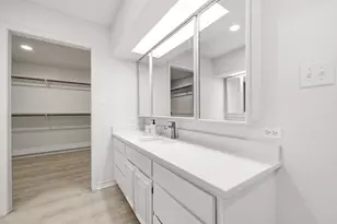 203 Longhorn, Horseshoe Bay, TX 78657 - Photo 18