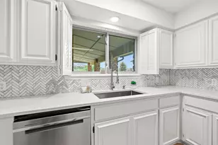 203 Longhorn, Horseshoe Bay, TX 78657 - Photo 32