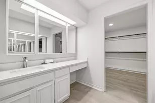 203 Longhorn, Horseshoe Bay, TX 78657 - Photo 16