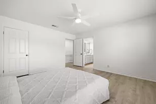 203 Longhorn, Horseshoe Bay, TX 78657 - Photo 24