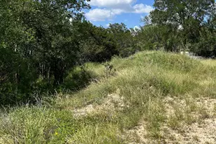 715 Silver North St, Burnet, TX 78611 - Photo 4