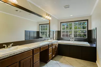 611 Thurman Cir, Kingsland, TX 78639 - Photo 12