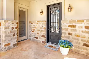103 Maravilla Way, Horseshoe Bay, TX 78657 - Photo 4