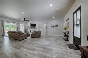 235 E Bluebriar Dr, Granite Shoals, TX 78654 - Photo 12