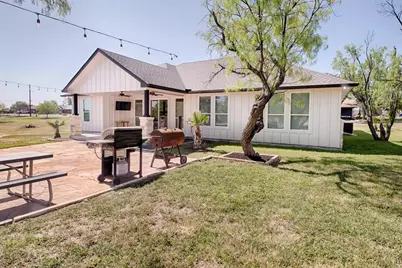 235 E Bluebriar Drive, Granite Shoals, TX 78654 - Photo 24