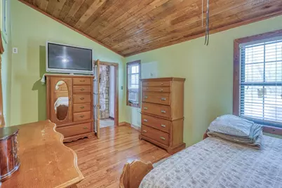 305 S N Avenue, Marble Falls, TX 78654 - Photo 14