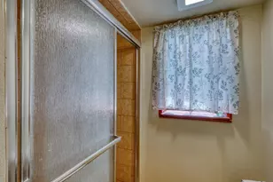 305 S N Ave, Marble Falls, TX 78654 - Photo 10