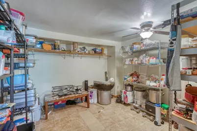 305 S N Avenue, Marble Falls, TX 78654 - Photo 16