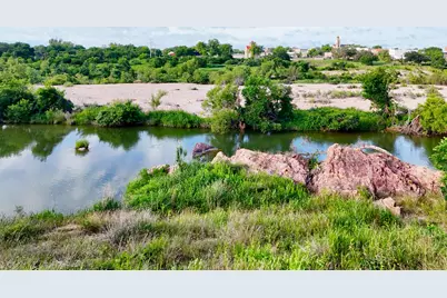 2 Walden Way, Llano, TX 78643 - Photo 8