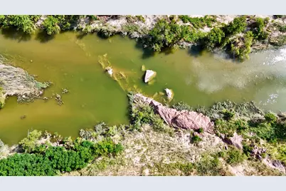 2 Walden Way, Llano, TX 78643 - Photo 12