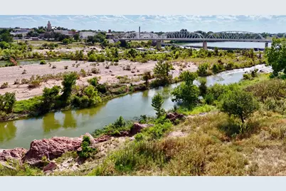 2 Walden Way, Llano, TX 78643 - Photo 2