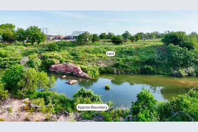 2 Walden Way, Llano, TX 78643 - Photo 2