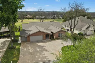 407 Olympia Fields, Meadowlakes, TX 78654 - Photo 2