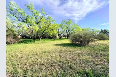 607 Lauderdale, Llano, TX 78643 - Photo 10