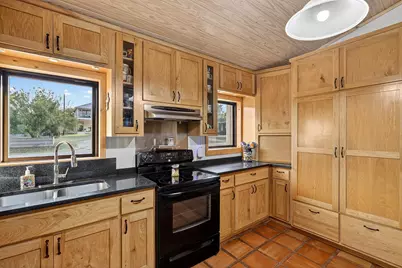 710 Sandy Harbor Drive, Horseshoe Bay, TX 78657 - Photo 16