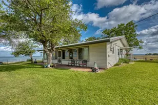106 Chuckwagon, Burnet, TX 78611 - Photo 2