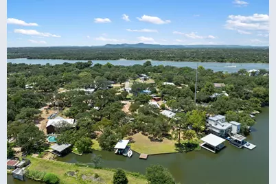 812 County Road 126, Kingsland, TX 78639 - Photo 26