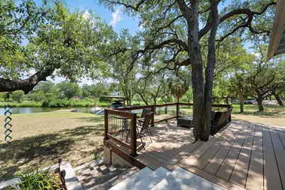 812 County Road 126, Kingsland, TX 78639 - Photo 20