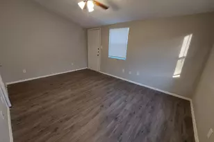 501 S Ave N, Marble Falls, TX 78654 - Photo 4