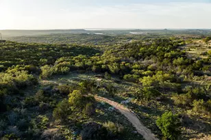 1188 Crown Ln, Burnet, TX 78611 - Photo 20