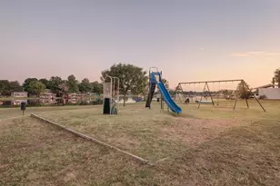 604 S Forest Dr, Granite Shoals, TX 78654 - Photo 6