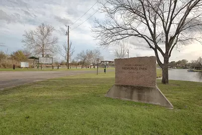 604 S Forest Drive, Granite Shoals, TX 78654 - Photo 8