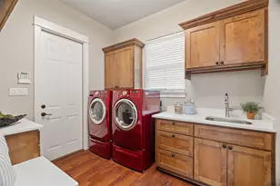 2703 Parkview Dr, Marble Falls, TX 78654 - Photo 16