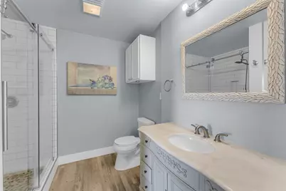 515 E Island Drive, Bluffton, TX 78607 - Photo 14