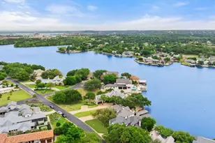 113 Wennmohs Pl, Horseshoe Bay, TX 78657 - Photo 6