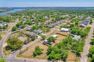 874 Pine Ln, Cottonwood Shores, TX 78657 - Photo 32
