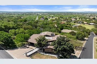 1200 Thataway, Horseshoe Bay, TX 78657 - Photo 4