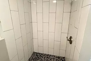 723 Pecan Ln, Cottonwood Shores, TX 78657 - Photo 6