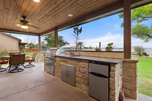 348 Carlson Cir, Buchanan Dam, TX 78609 - Photo 32