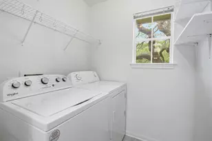 203 Crestview Dr, Johnson City, TX 78636 - Photo 34