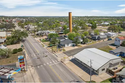 1500 Ford Street, Llano, TX 78643 - Photo 2