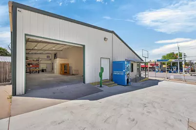 1500 Ford Street, Llano, TX 78643 - Photo 12